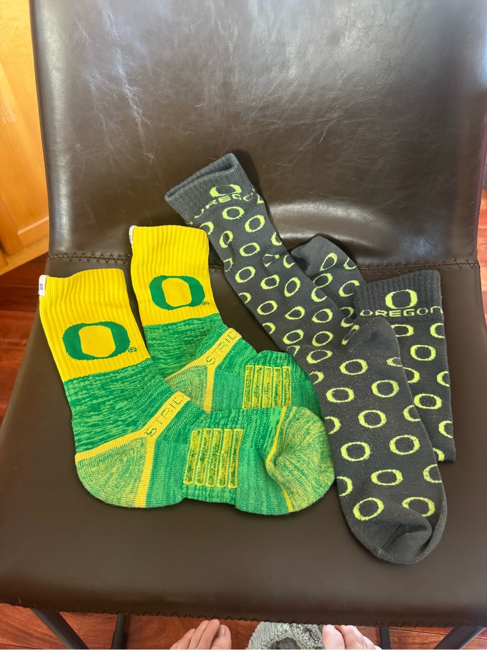 Oregon Ducks Men’s Crew & Tall Socks - Green & Yellow